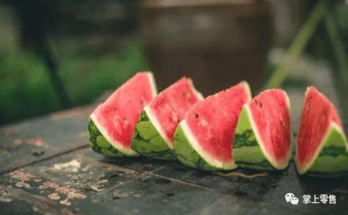 聚集吃瓜,揭秘网络聚集现象背后的故事